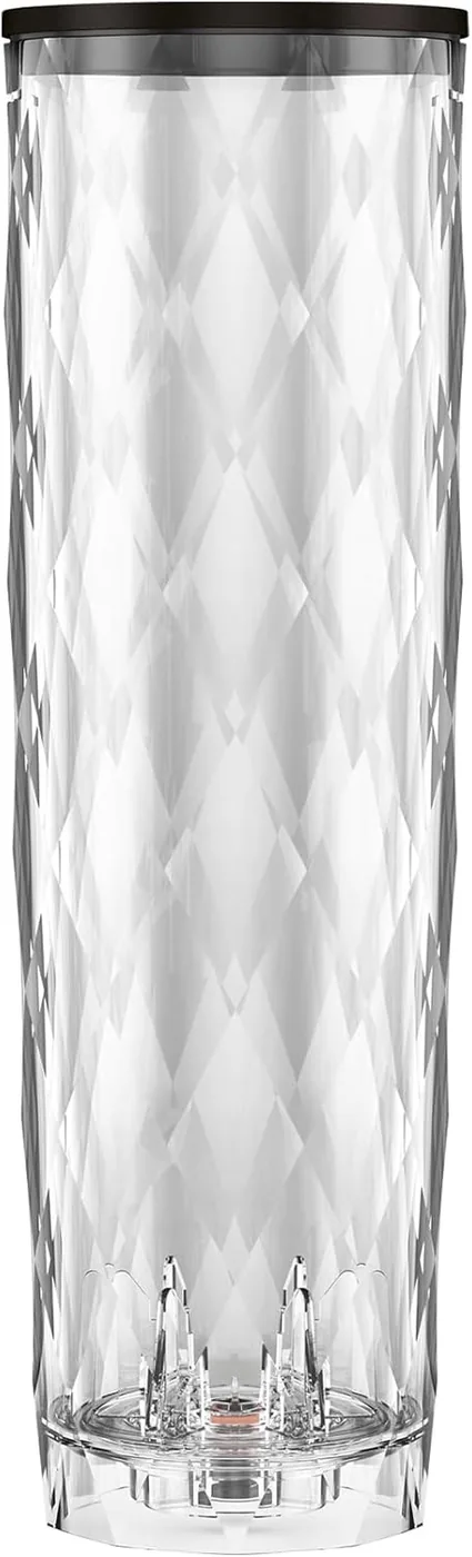 The removable crystal-pattern 1.1 litre water tank of the Jura ENA 4